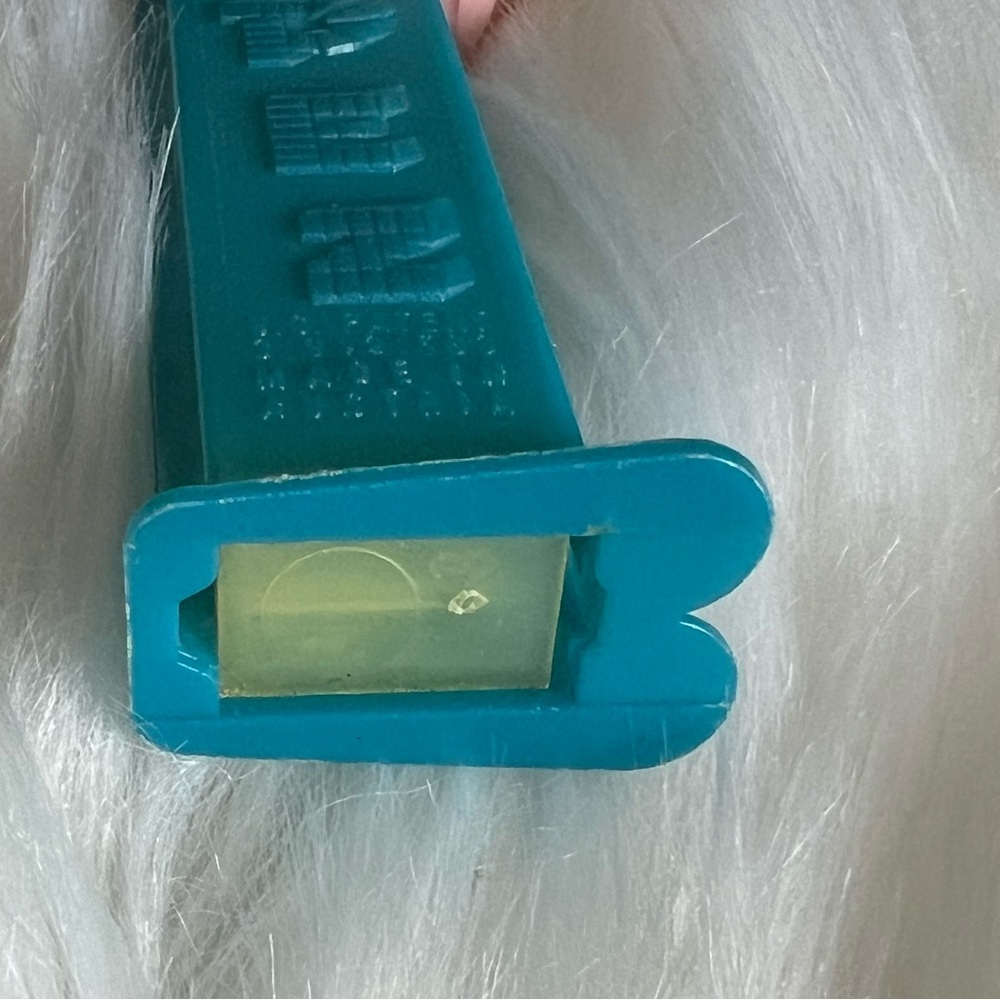 RARE Mickey Mouse Vintage Pez Dispenser - Picture 8 of 10